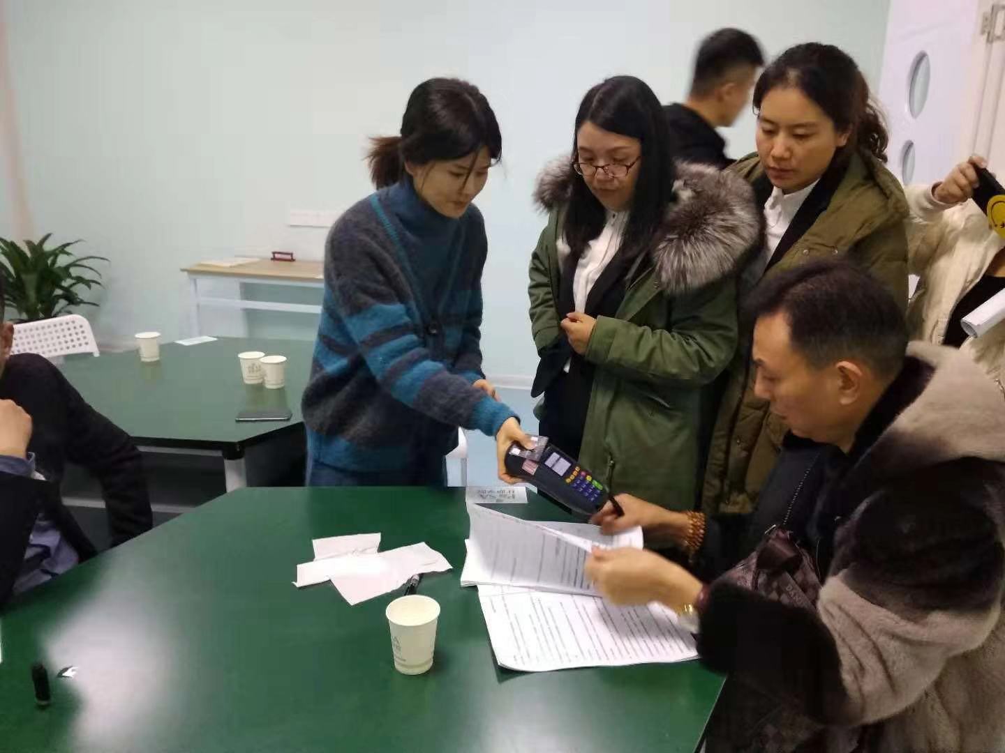 对接多种数据渠道覆盖项目潜在人群主动